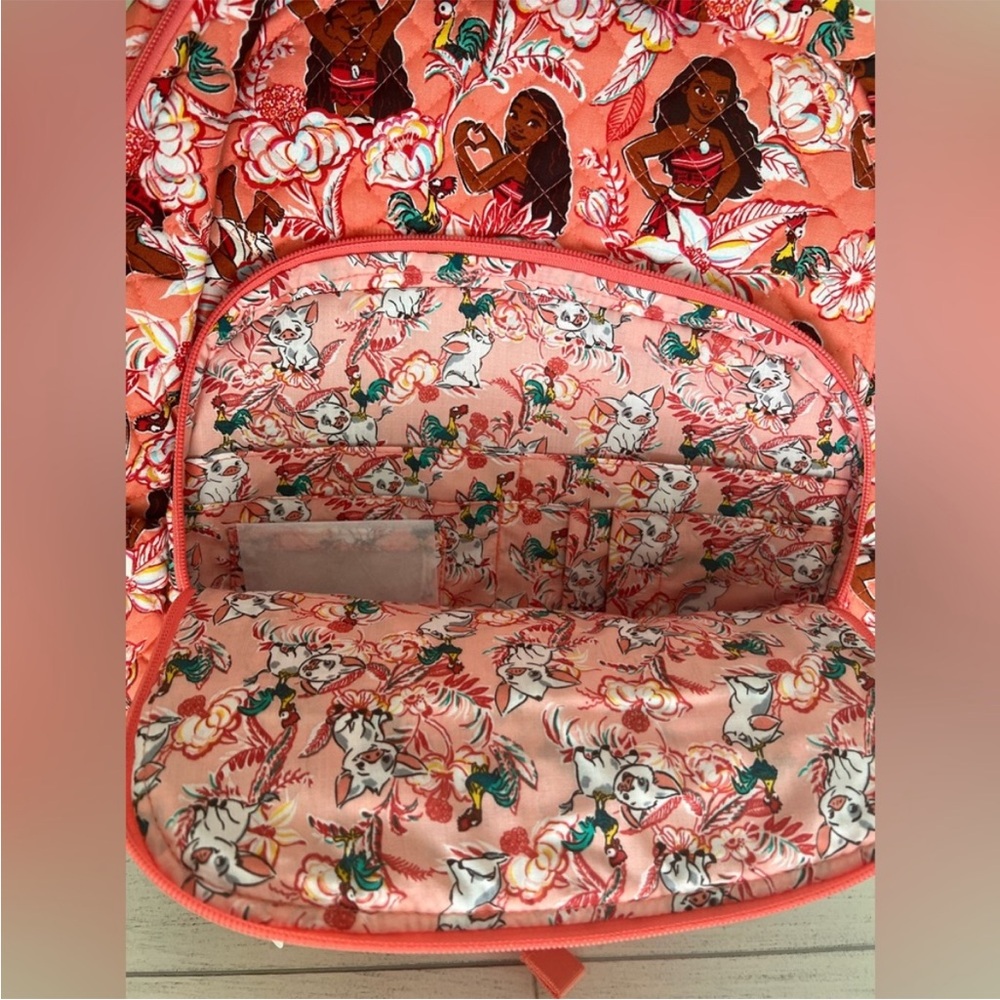 New Vera Bradley x Disney Campus Backpack Moana Adventure NWT in Cotton - Picture 8 of 15